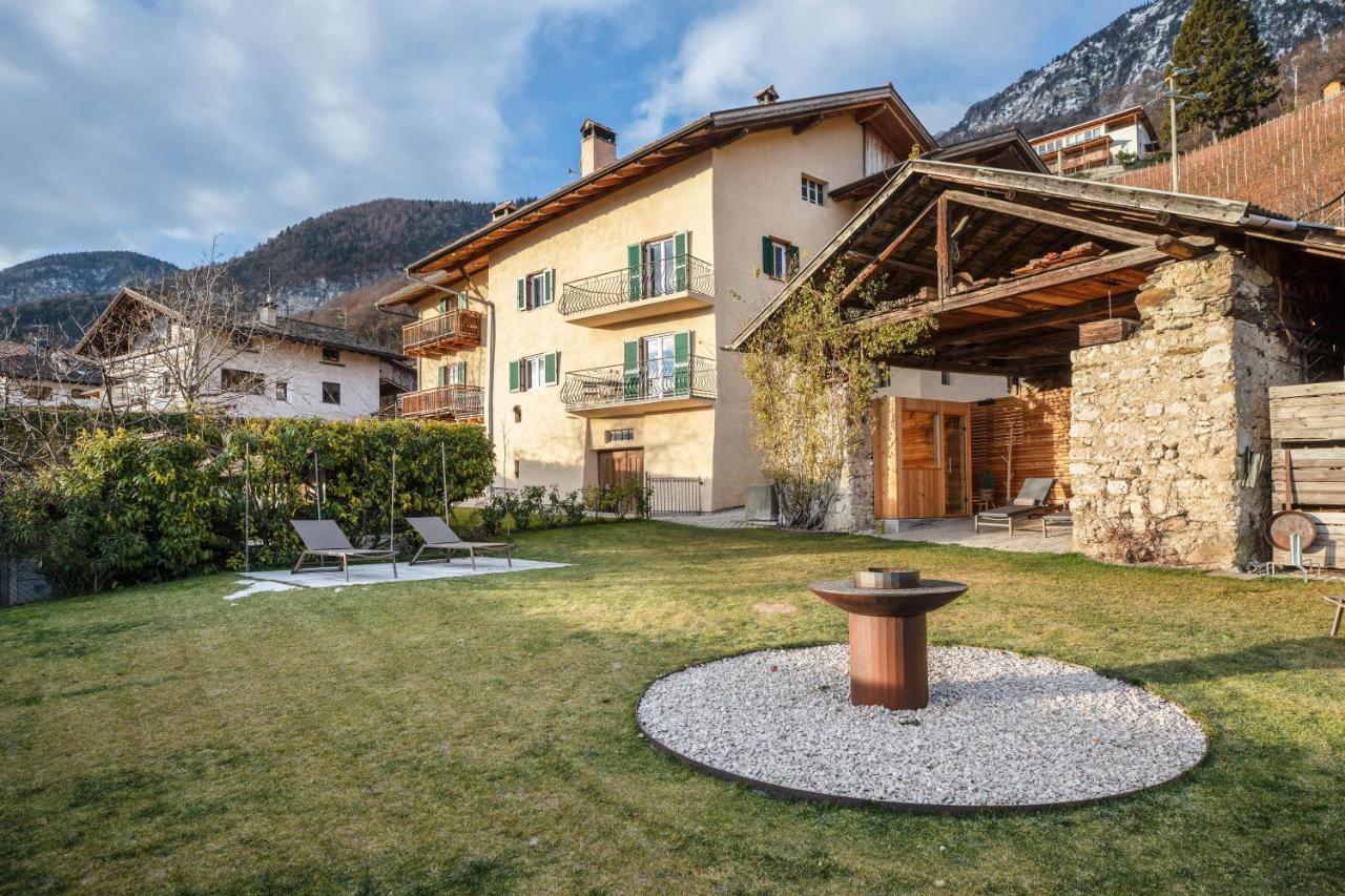 Brantenhof Ferienwohnung Vinea Cortaccia Dış mekan fotoğraf