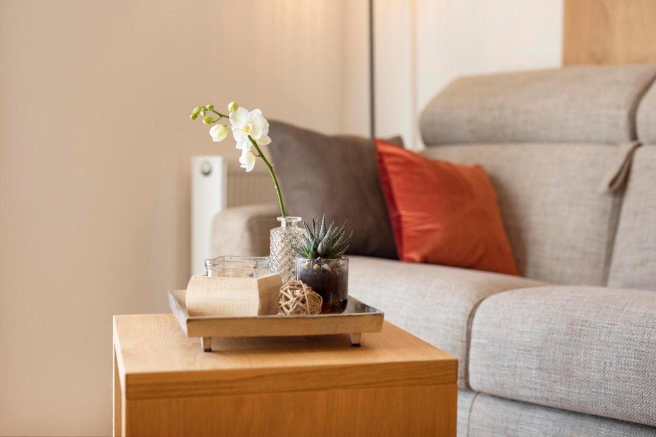 Brantenhof Ferienwohnung Vinea Cortaccia Dış mekan fotoğraf