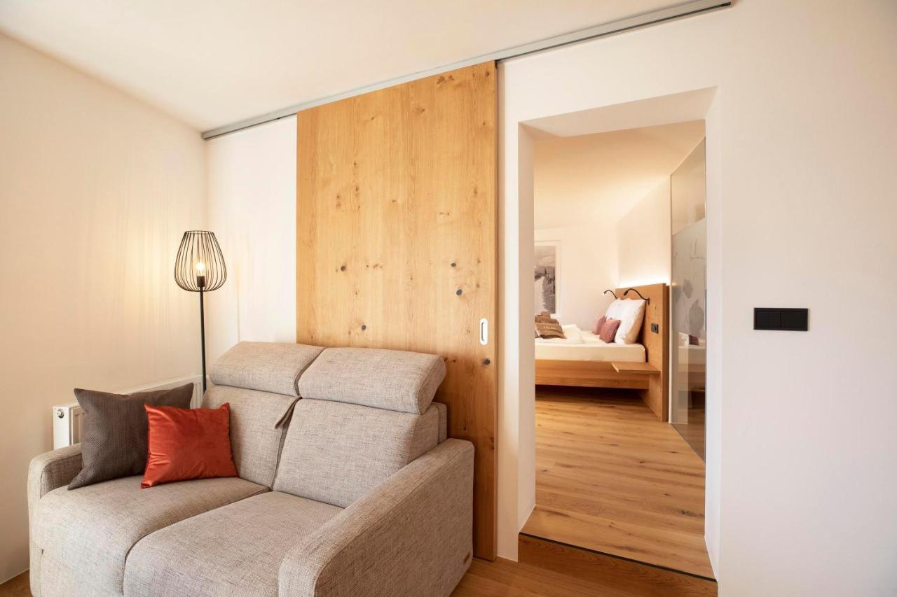 Brantenhof Ferienwohnung Vinea Cortaccia Dış mekan fotoğraf