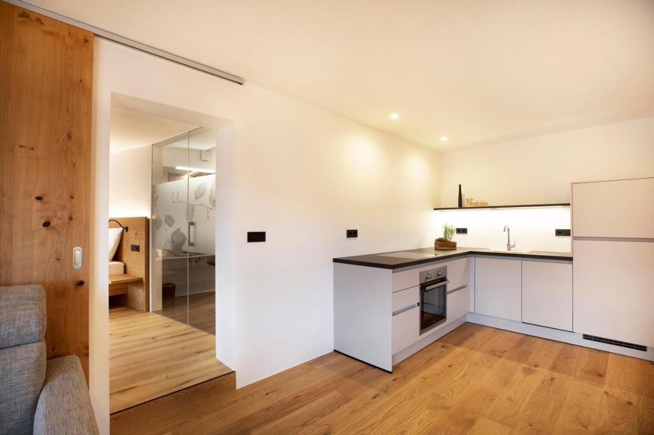 Brantenhof Ferienwohnung Vinea Cortaccia Dış mekan fotoğraf